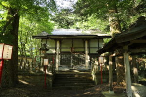 湯泉神社